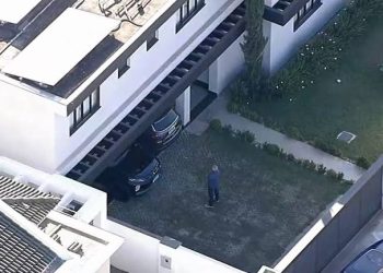 Bolsonaro é alvo de novas medidas cautelares e operação da PF por risco de fuga