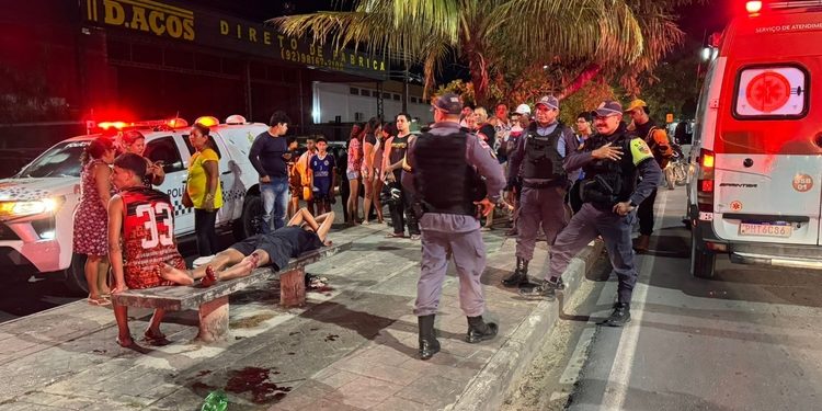 Colisão entre motos deixa quatro feridos em Manaus