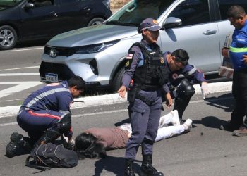 Atropelada por caminhão e ficou gravemente ferida na ZL