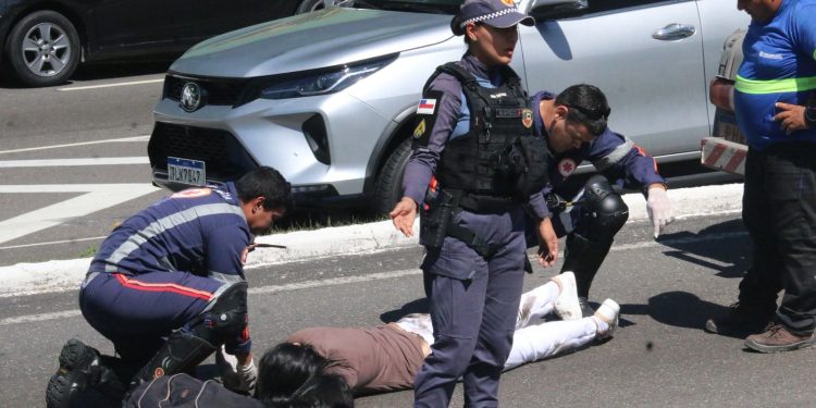 Atropelada por caminhão e ficou gravemente ferida na ZL