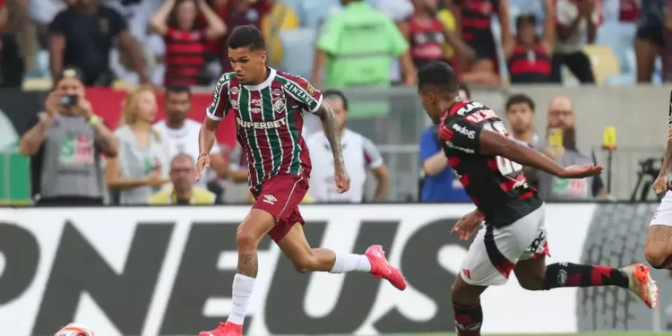 FLA x FLU se enfrentam no Maraca, neste domingão