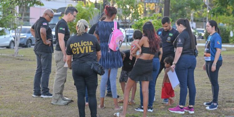 Aluguel de crianças – Justiça combate exploração infantil em semáforos da cidade