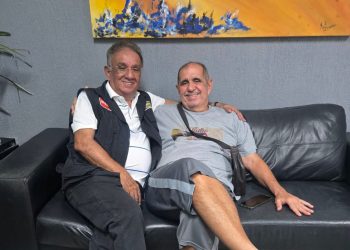 Sarau do Maskate: Rinaldo Buzaglo garante noite de música e muita diversão