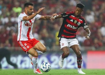 Flamengo e Internacional iniciam confronto por vaga nas oitavas da Libertadores