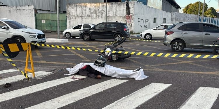 Morre motociclista após fazer desvio proibido na Cachoeirinha