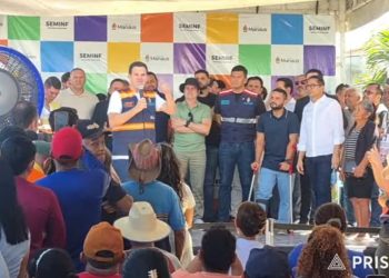 Pavimentação das ruas da Comunidade dos Nobres