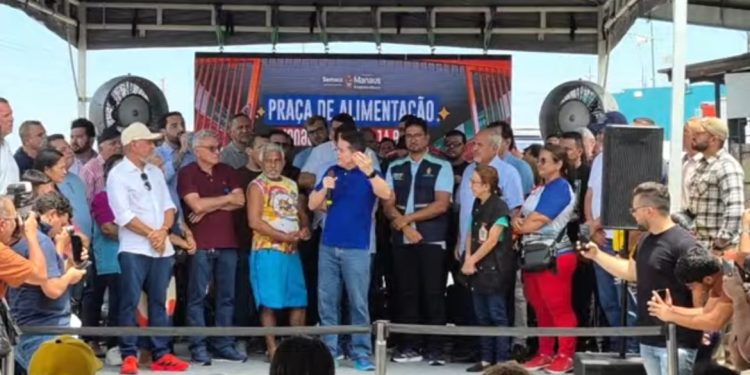 Prefeito entrega 1ª etapa da revitalização da Manaus Moderna