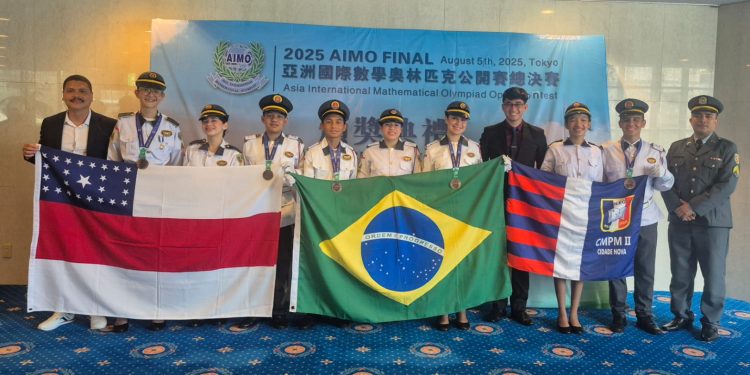 Pais estão vendendo salgados e rifas para pagar despesas