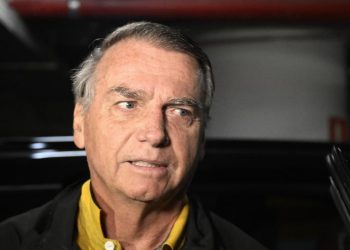 PRISÃO DE BOLSONARO: Trump manda recado e PGR já havia se manifestado contra