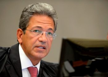Ministro Mauro Campbell é homenageado na Aleam