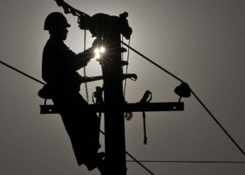 No breu! Seis bairros ficam sem energia nesta quinta-feira (28)