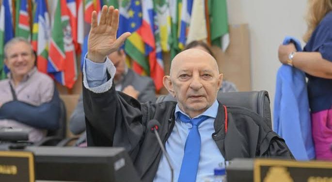 SESSÃO ESPECIAL  – TJAM presta homenagem a Domingos Chalub