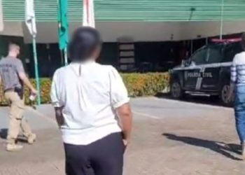 Furiosa, mãe deixa a filha com traumatismo craniano por ela dormir fora em Manacapuru