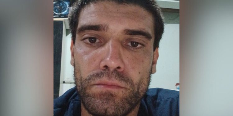 Depois de bater na ex, perseguir e jogar lixo na sogra, homem passa a ser procurado pela PC