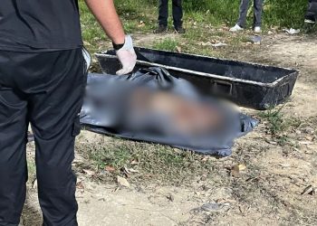 corpo em cova rasa é achado com 19 tiros na zona leste de Manaus