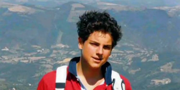 Canonizado hoje  primeiro santo millennial