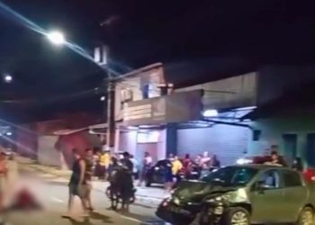 Bebeu todas e atropelou um motociclista; vítima ficou gravemente ferida. Veja o vídeo