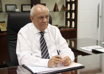 Antônio Silva responde a Trump