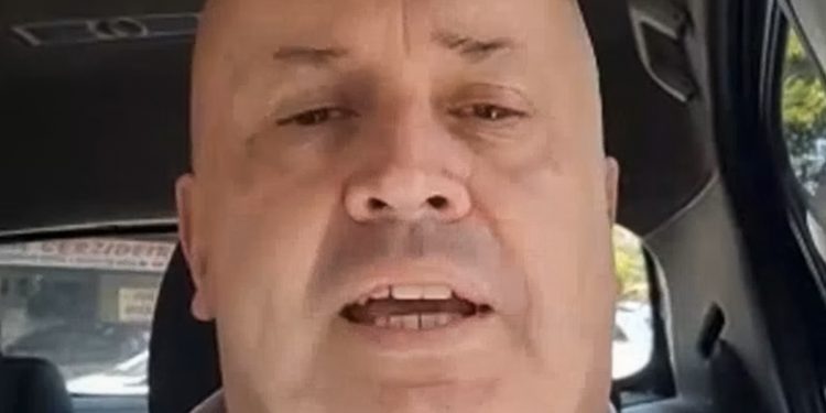 Todo mundo odeia o Careca