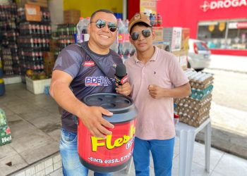 Zé do Ovo Manôa Promovendo Flesh Cola