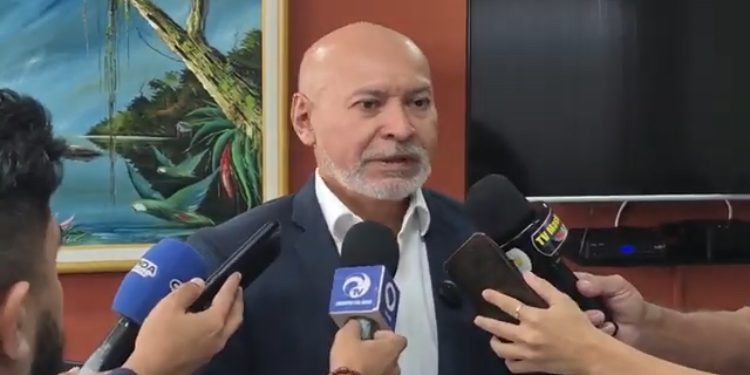 Imposto Sobre Serviços.