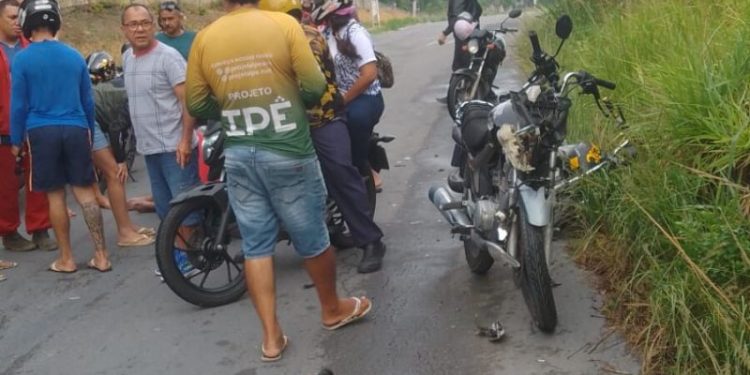 Morreu ao colidir com motociclista dando “grau” na contramão