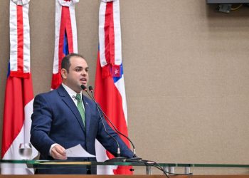 Erros em edital do concurso da Aleam levantam suspeitas