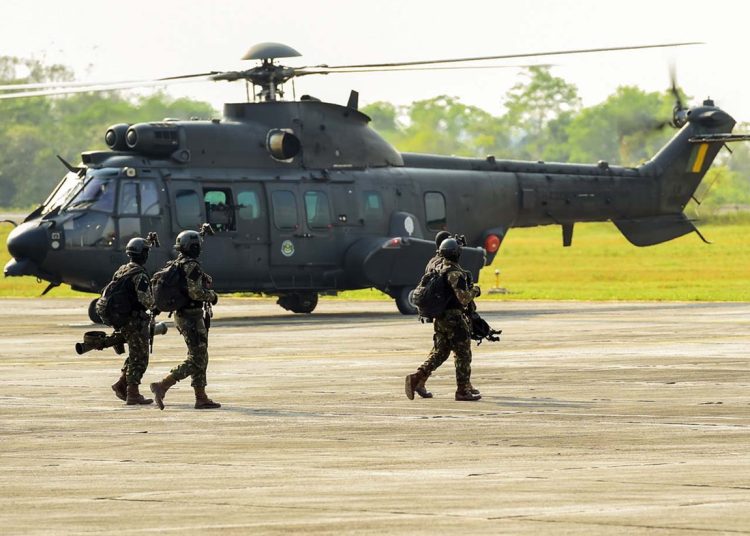 Militares se mobilizam na serra do Tucano