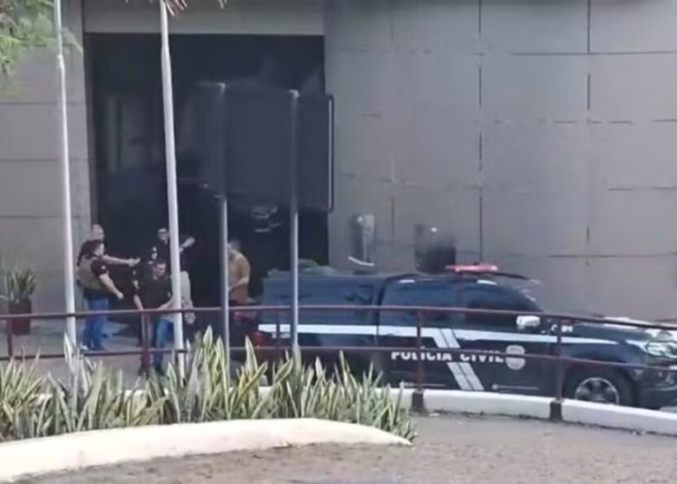 Operação mira facção do CV no Amazonas