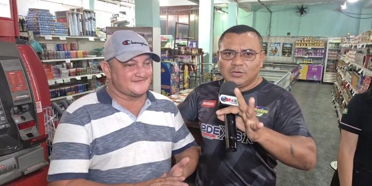 Comercial Tarumã Promovendo Flesh Cola