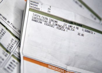 Bandeira Vermelha – Conta de energia vai ficar mais cara em outubro