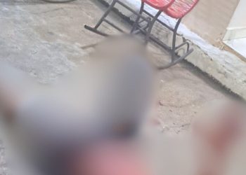 Depois de ser esfaqueado, homem é encontrado todo ensaquentad0 em Itacoatiara; VEJA
