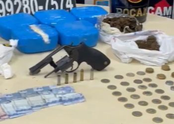 Confronto com polícia deixa um morto no beco Arthur Virgílio