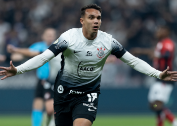 Timão goleia Mirassol e ganha de 3×0