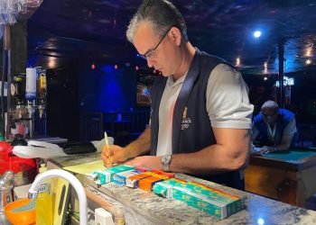 Tadalafila e corote são apreendidos em adegas