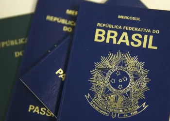 PF pode interromper emissão de passaporte por falta de verba
