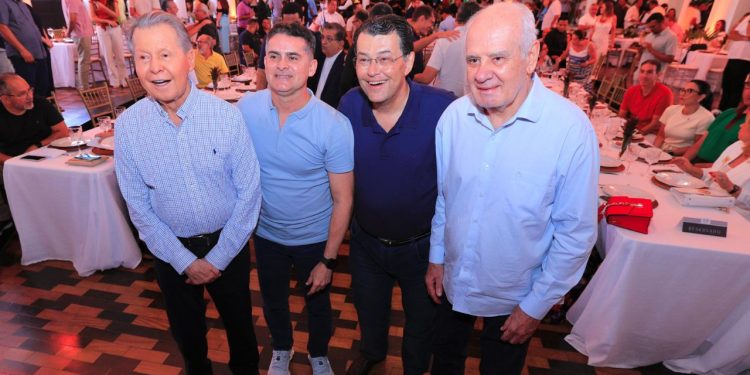 David cerra fileiras para transformar Manaus