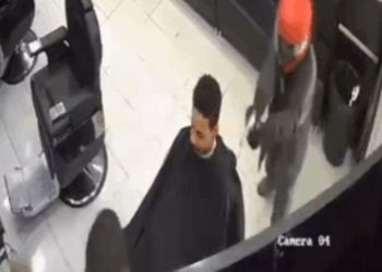 Vídeo forte mostra pistoleiro tirando a vida de barbeiro a sangue frio