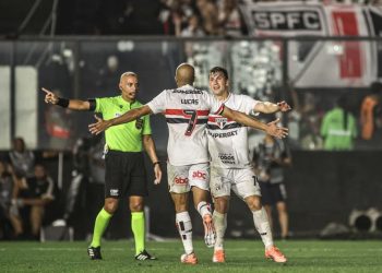 XÔ, MÁ FASE! – Tricolor vence e convence