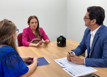 Justiça suspende venda de ingressos do Festival de Parintins 2026 a pedido do MPAM