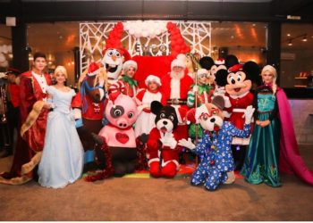 Parada de Natal da Nilton Lins acontece nesta quarta com entrada gratuita