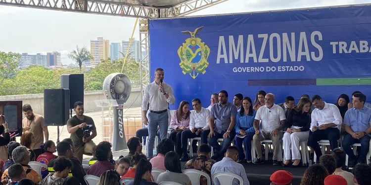 Leis do IPVA Social e da CNH Social ampliada são sancionadas, com novo pacote de medidas para o Detran-AM