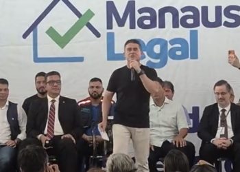 Santa Luzia celebra: 400 famílias recebem registros de imóveis