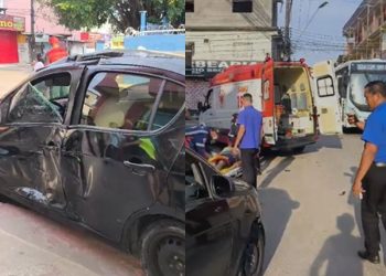 Colisão entre ônibus e carro termina com um ferido no Tarumã