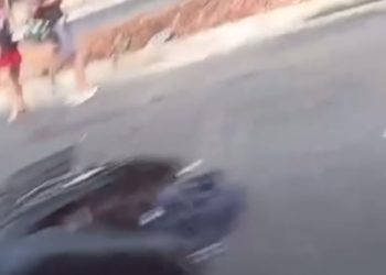 VÍDEO. Colisão de moto deixa duas mulheres feridas na Av. do Turismo