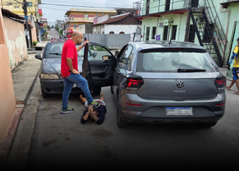 VÍDEO. Tiroteiro entre policiais e pilantras acaba em bandido preso