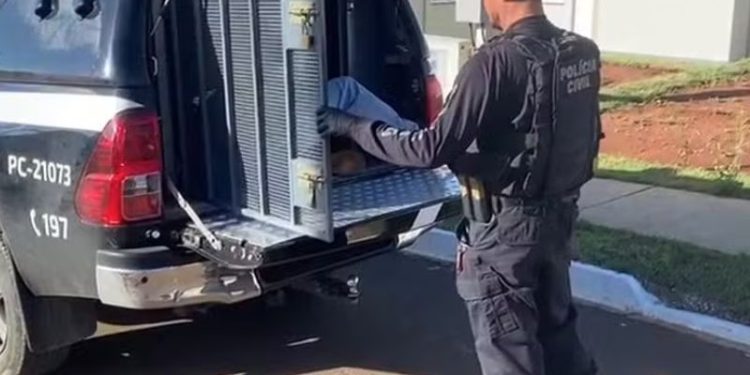 Tudo por amor! Namorada enrola droga em cobertor para levar ao “boy” na penitenciária