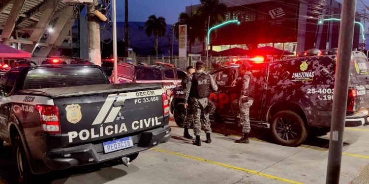 Polícia captura 27 foragidos por homicídio