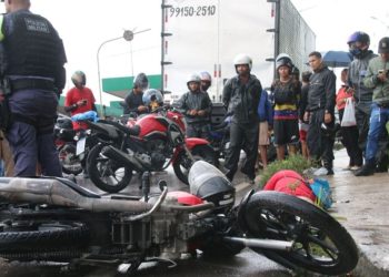 Motociclista de app morre Esmagado por Caminhão na Av. Torquato Tapajós