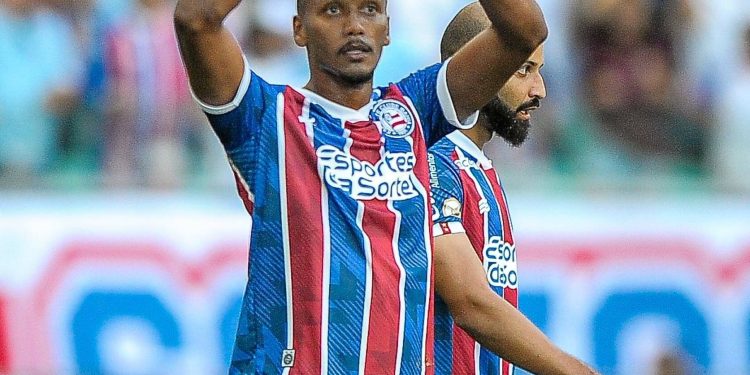 DE VIRADA – Bahia vence a quinta seguida em casa